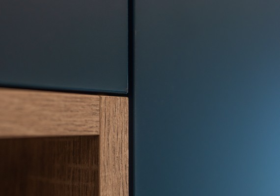 Skapji ar veramām durvīm - Wardrobes with swing doors