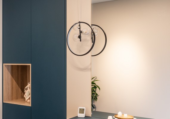 Skapji ar veramām durvīm - Wardrobes with swing doors